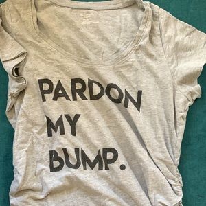 Medium maternity shirt